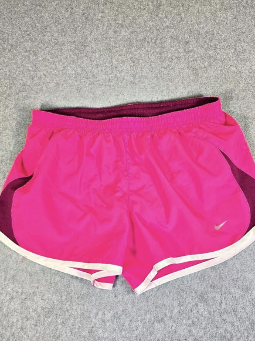 Nike Hot Pink Purple Running Shorts Women’s Medium